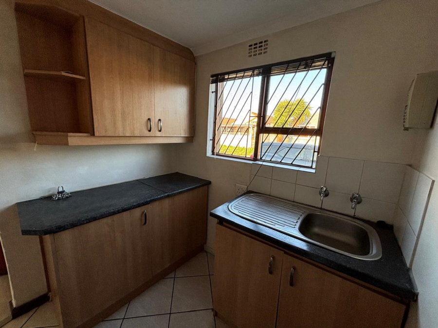 2 Bedroom Property for Sale in Highbury Park Western Cape